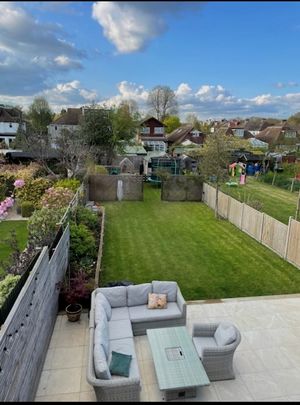 SPRING GARDEN PHOTO- click for photo gallery